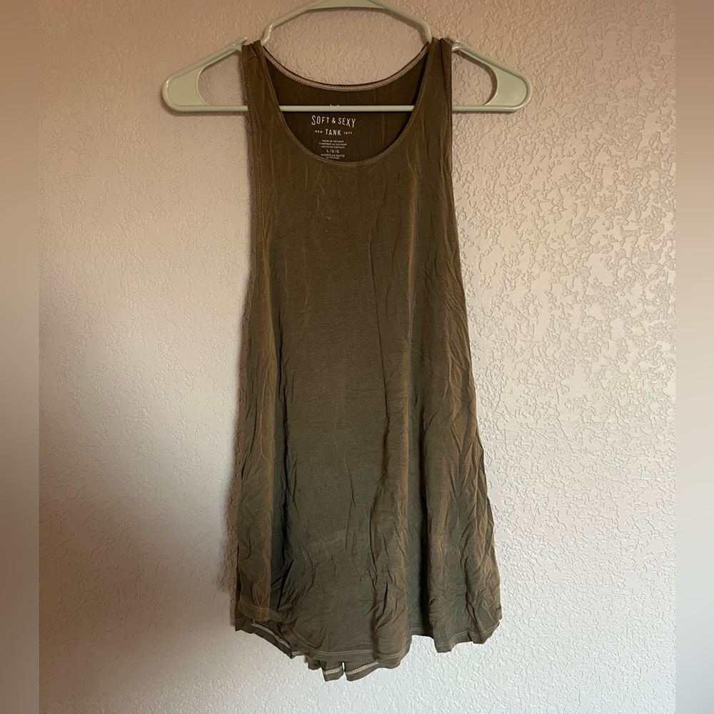 American Eagle soft & sexy tank in army green size large